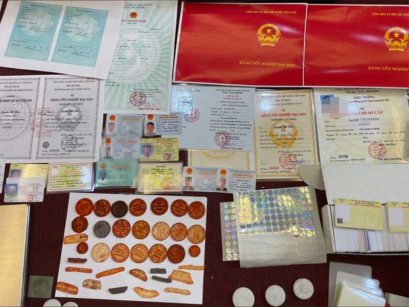Mua Chung Chi Chuc Danh Nghe Nghiep